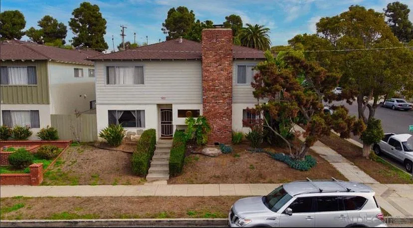 502 N Ditmar St — Photo 1