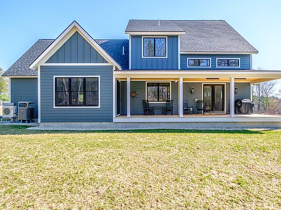 5th image of 12 Winnwood Farm Way