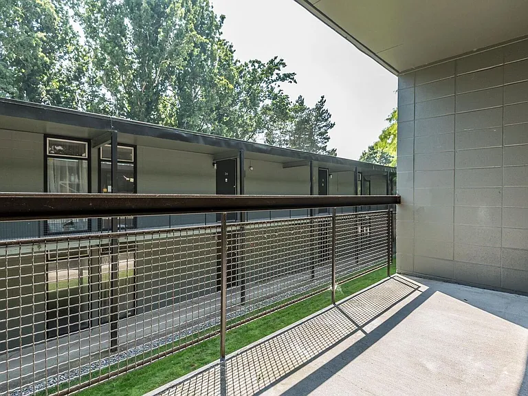 Milan Apartments — Photo 8