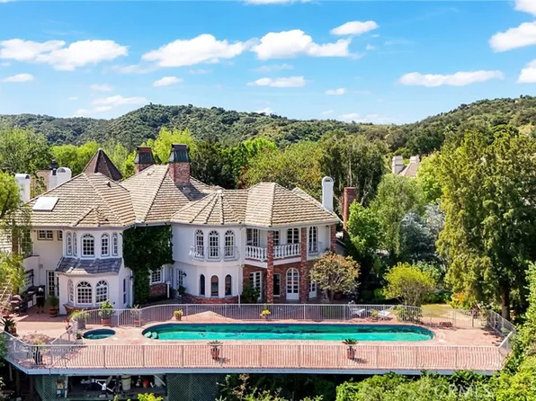 4548 Ellenboro Way, Woodland Hills, CA 91364