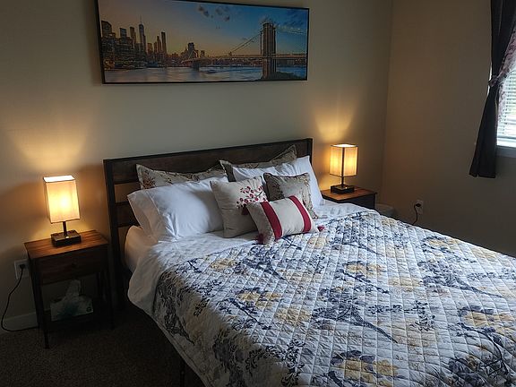 4th image of 1630 Sequalitchew Dr Unit 204