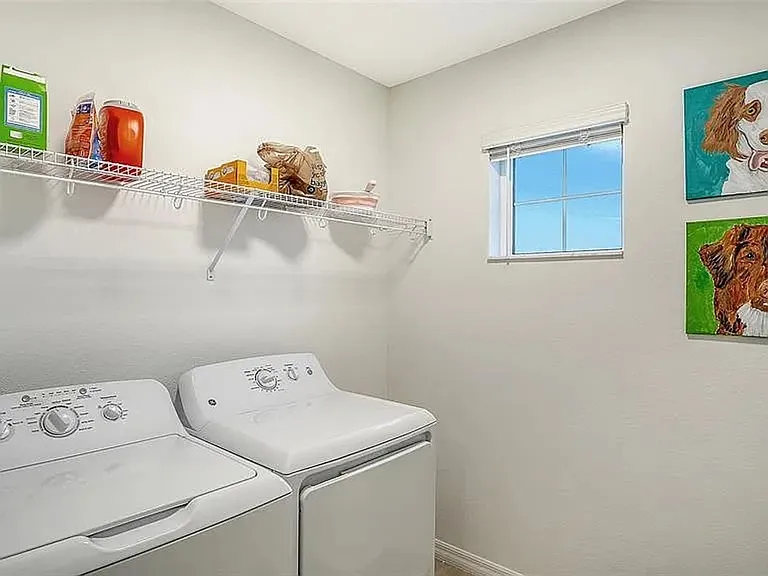 7448 Cabin Ln — Photo 33