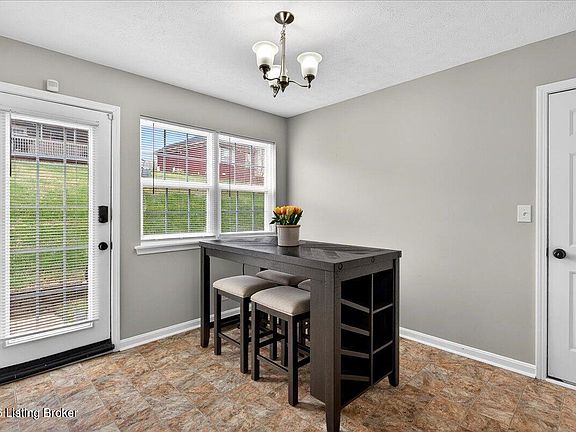 5th image of 9405 Brown Austin Rd