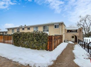 25 Esterbrooke Ave #118, Toronto, ON M2J 2C5