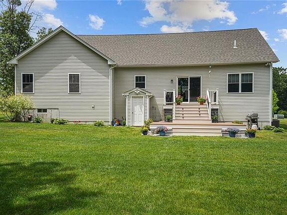 2nd image of 93 Teakwood Dr W