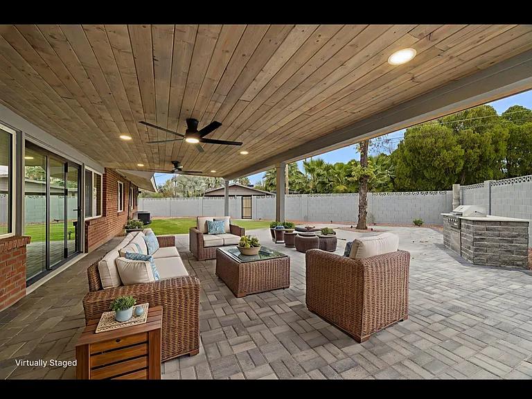 1216 W Rovey Ave — Photo 19