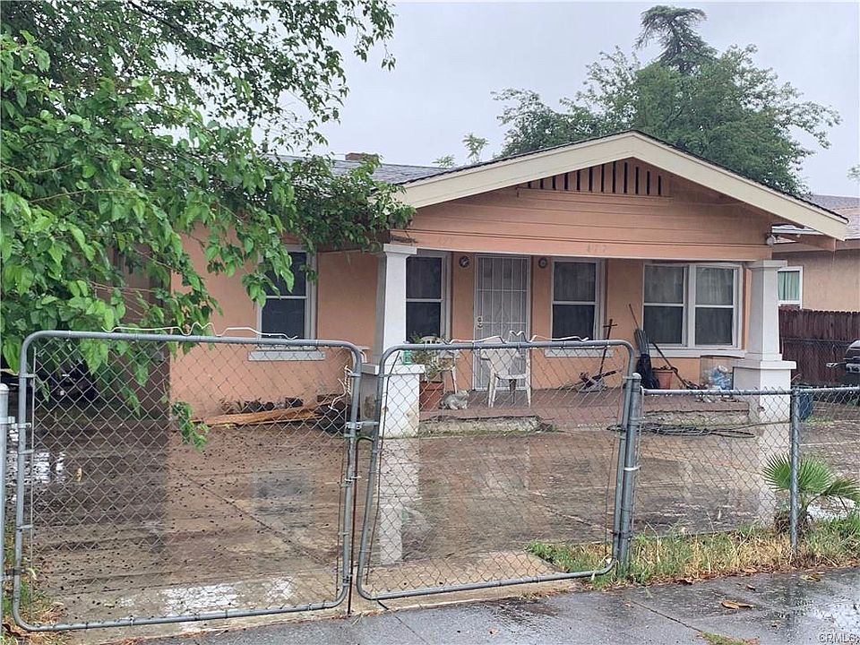 1st image of 477 W 14th St
