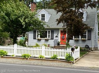 168 W End Ave, Island Heights, NJ 08732