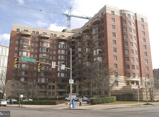2400 Clarendon Blvd #Penthouse 08, Arlington, VA 22201