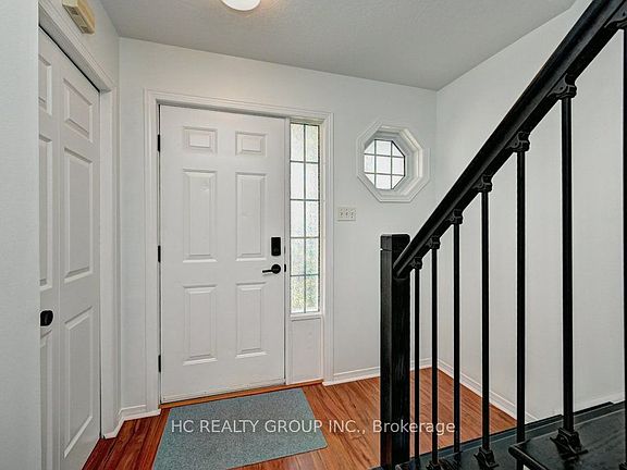 5th image of 271 Resurrection Dr