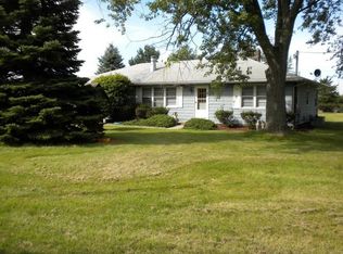 31010 N Fish Lake Rd, Grayslake, IL 60030