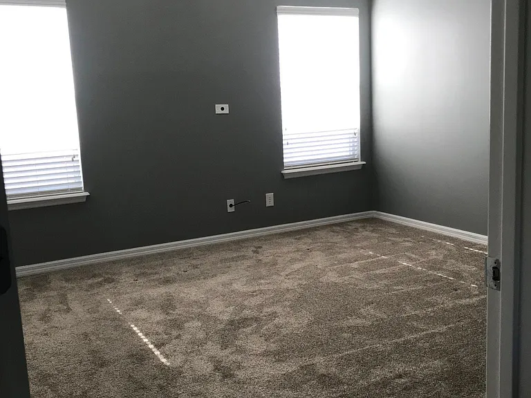 3993 Corrine Dr — Photo 22