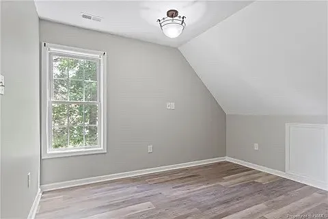 6195 Richmond Rd — Photo 23