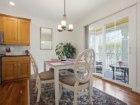 4th image of 28 Williams Rd Unit 28