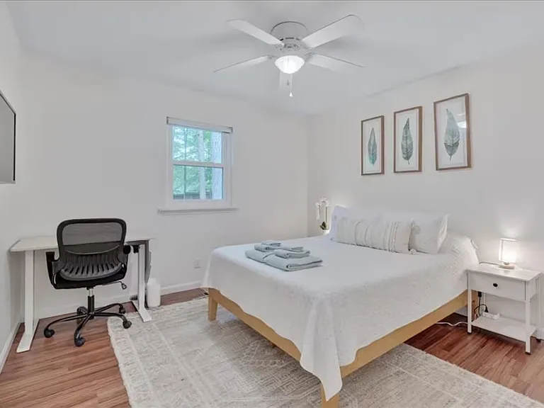 805 Horton Rd — Photo 18