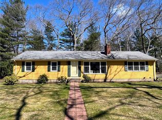 190 Brookhaven Rd, North Kingstown, RI 02852