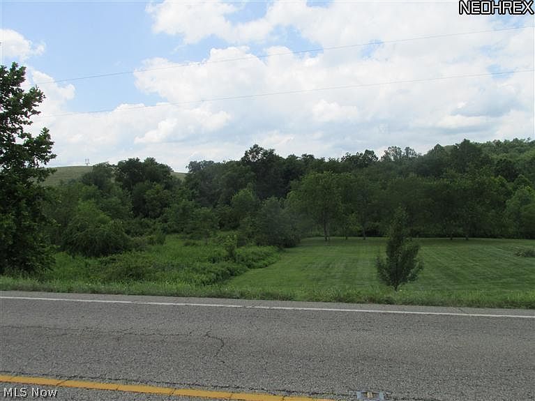 2nd image of Pleasant Valley Rd