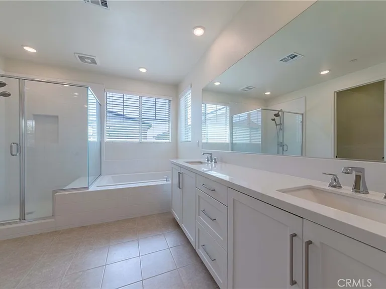 11850 Harvest Dr — Photo 24