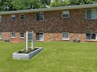 911 Ashland Rd, Columbia, MO 65201