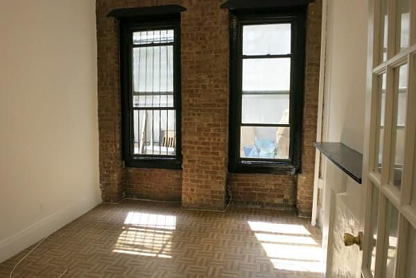 1st image of 554 W 50th St Frnt 1