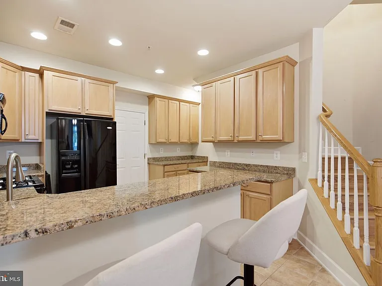 13624 Dover Cliffs Pl — Photo 9