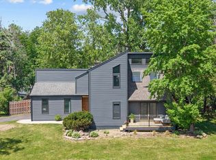 15034 Chestnut Dr, Burnsville, MN 55306
