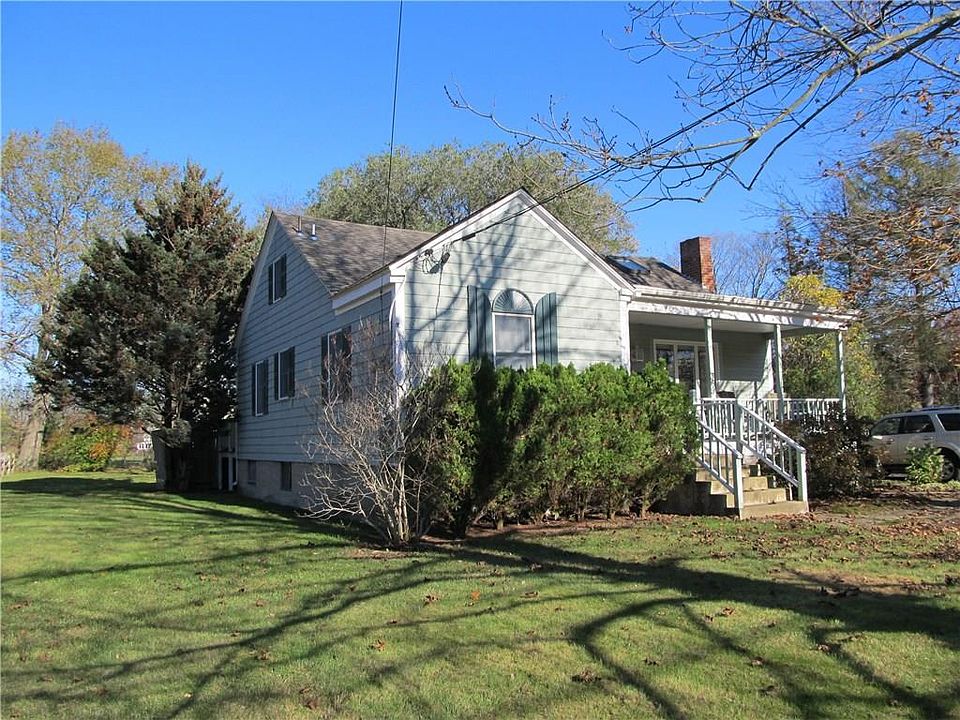 369 Church St, Pascoag, RI 02859 Zillow