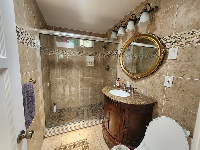 Oak Hill Dr — Photo 19