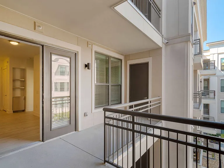 Allure at Southpark — Photo 19
