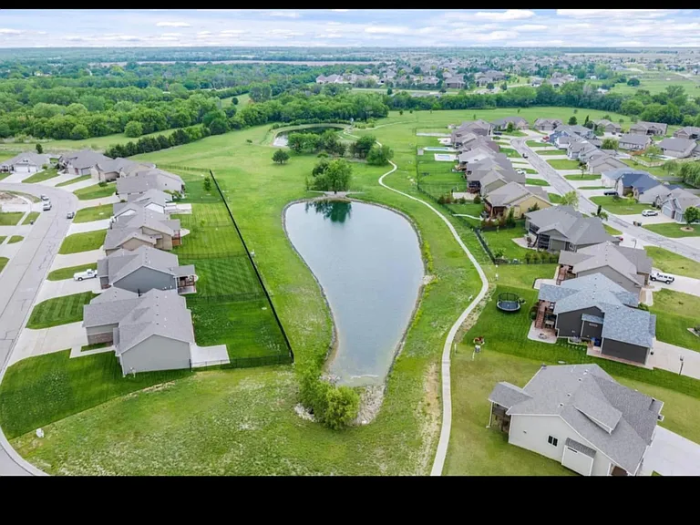 1351 S Rocky Creek Rd — Photo 14