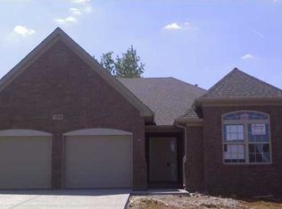 7204 Williamsgate Blvd, Crestwood, KY 40014
