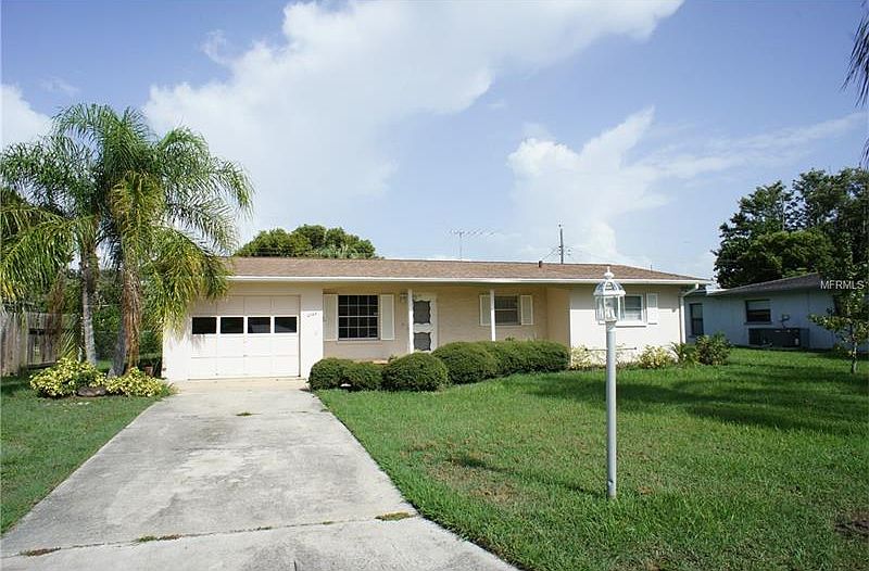 1st image of 2758 Heather Pl