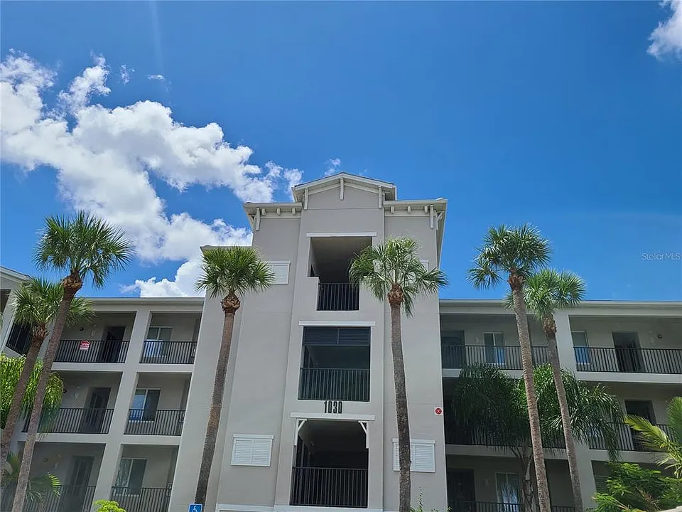 1030 Tidewater Shores Loop #402