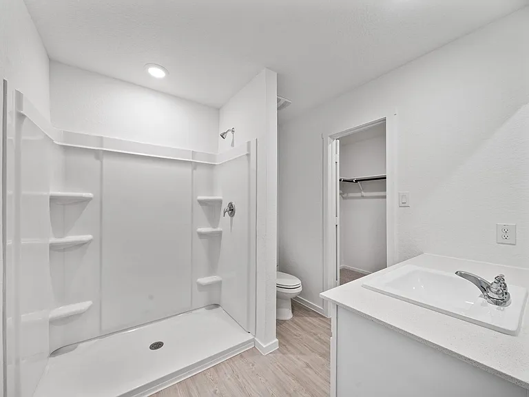 241 Tahoe Ave — Photo 5