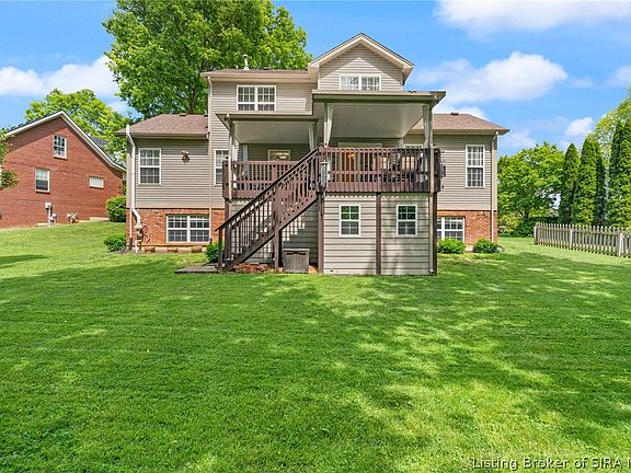 5th image of 3130 Periwinkle Way