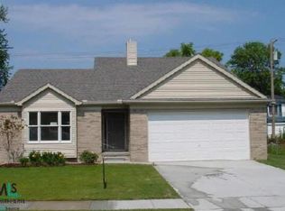 21909 Stephens Saint, Saint Clair Shores, MI 48080