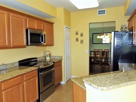 4th image of 1205 Burgos Dr #402
