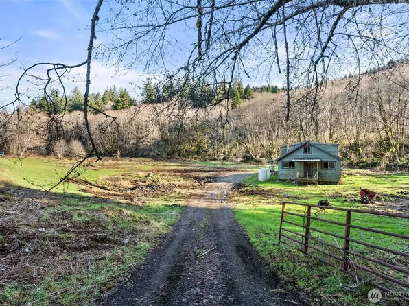 138 Ward Creek Rd, Raymond, WA 98577