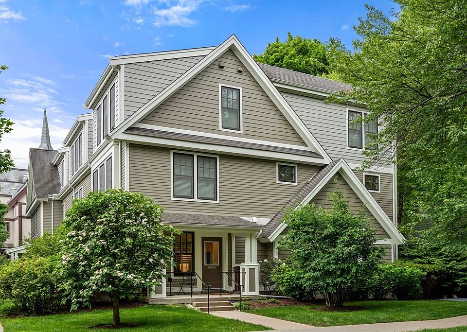 1st image of 99 Crowninshield Rd Unit 99