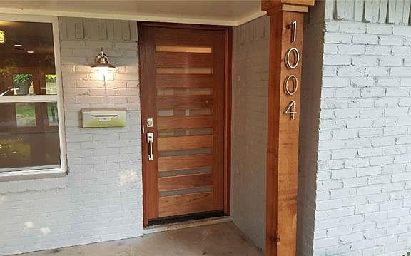 4th image of 1004 N Cottonwood Dr