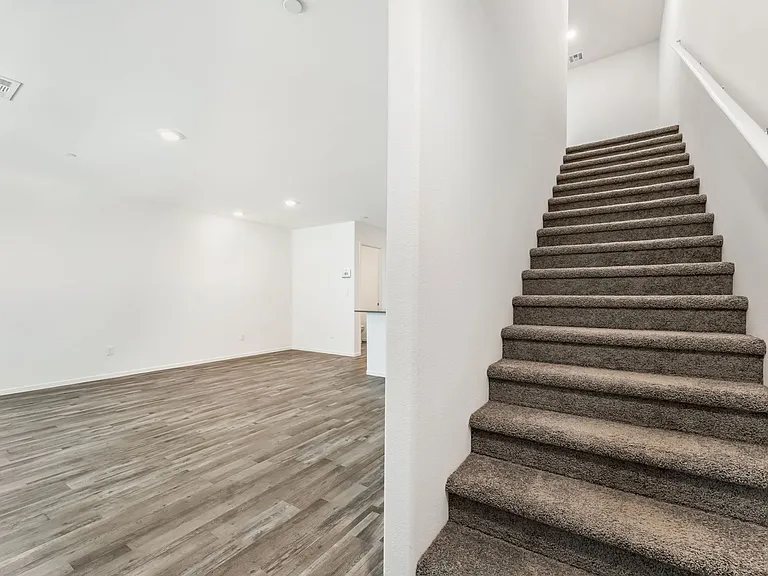7352 Joanna Brook St — Photo 13