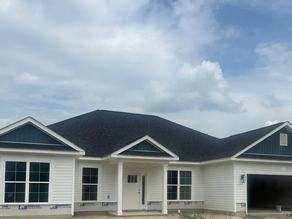 162 Seashore Street, Grimesland, NC 27837