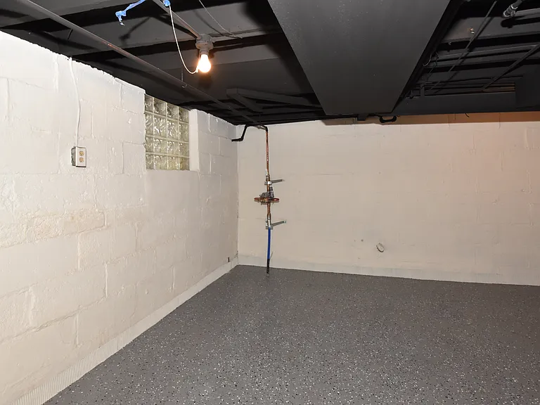 936 S 74th St #936A — Photo 17