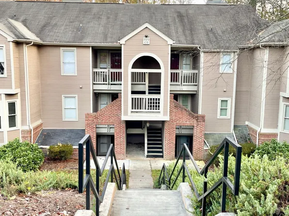 109 Killam Ct APT Lc, Cary, NC 27513