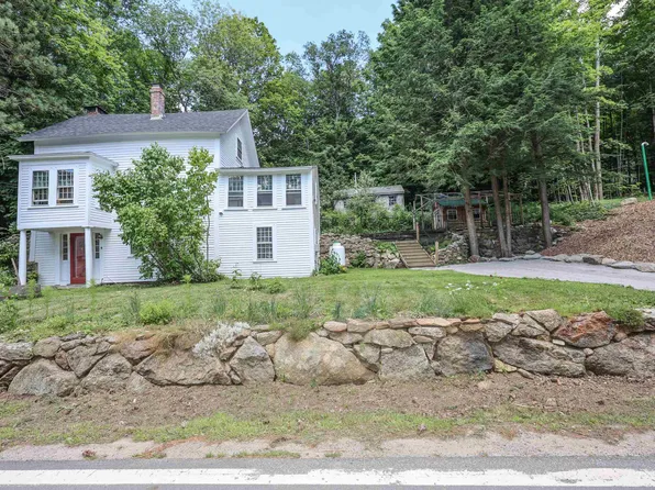 6 Forest Road, Hancock, NH 03449