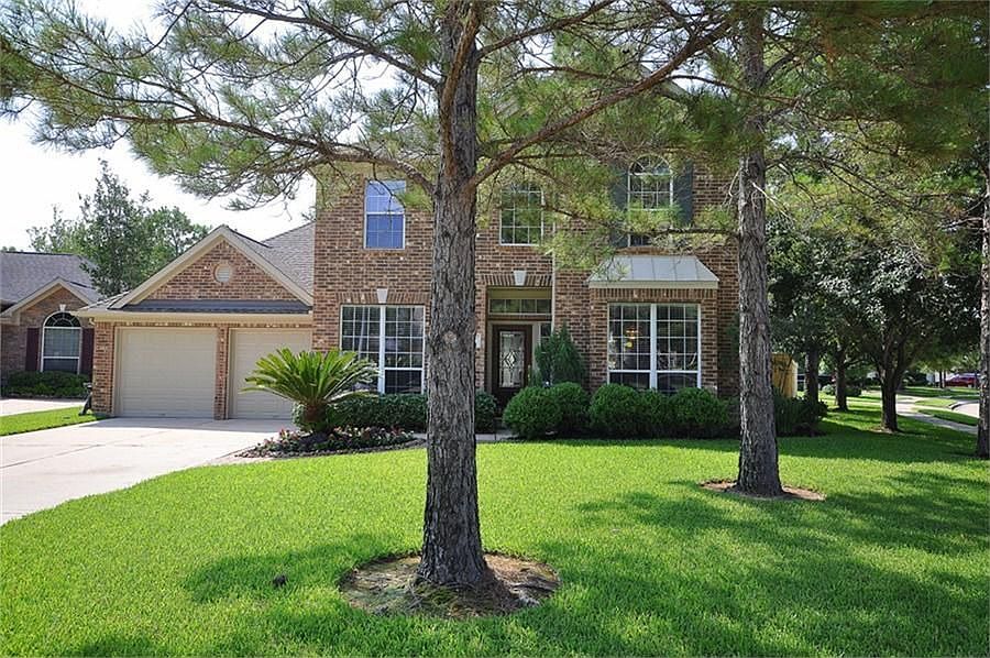 1st image of 3915 Bellows Bend Ct