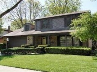 1207 W Noyes St, Arlington Heights, IL 60005