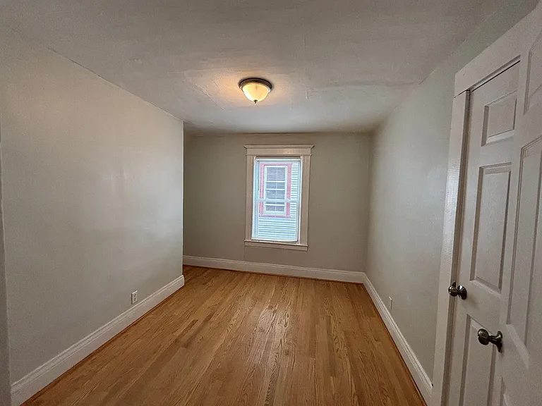 Multi Family Complex with 3 Newly Renovated Units on Tipp Hill — Photo 6