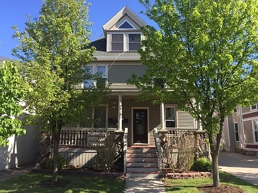 514 W Cross St — Photo 11