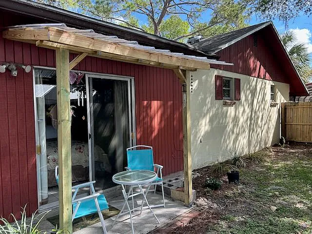 1140 NE 10th Ave — Photo 24
